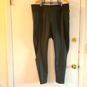 Plus Size Simply Vera Vera Wang High Rise Faux Leather Leggings size 2X